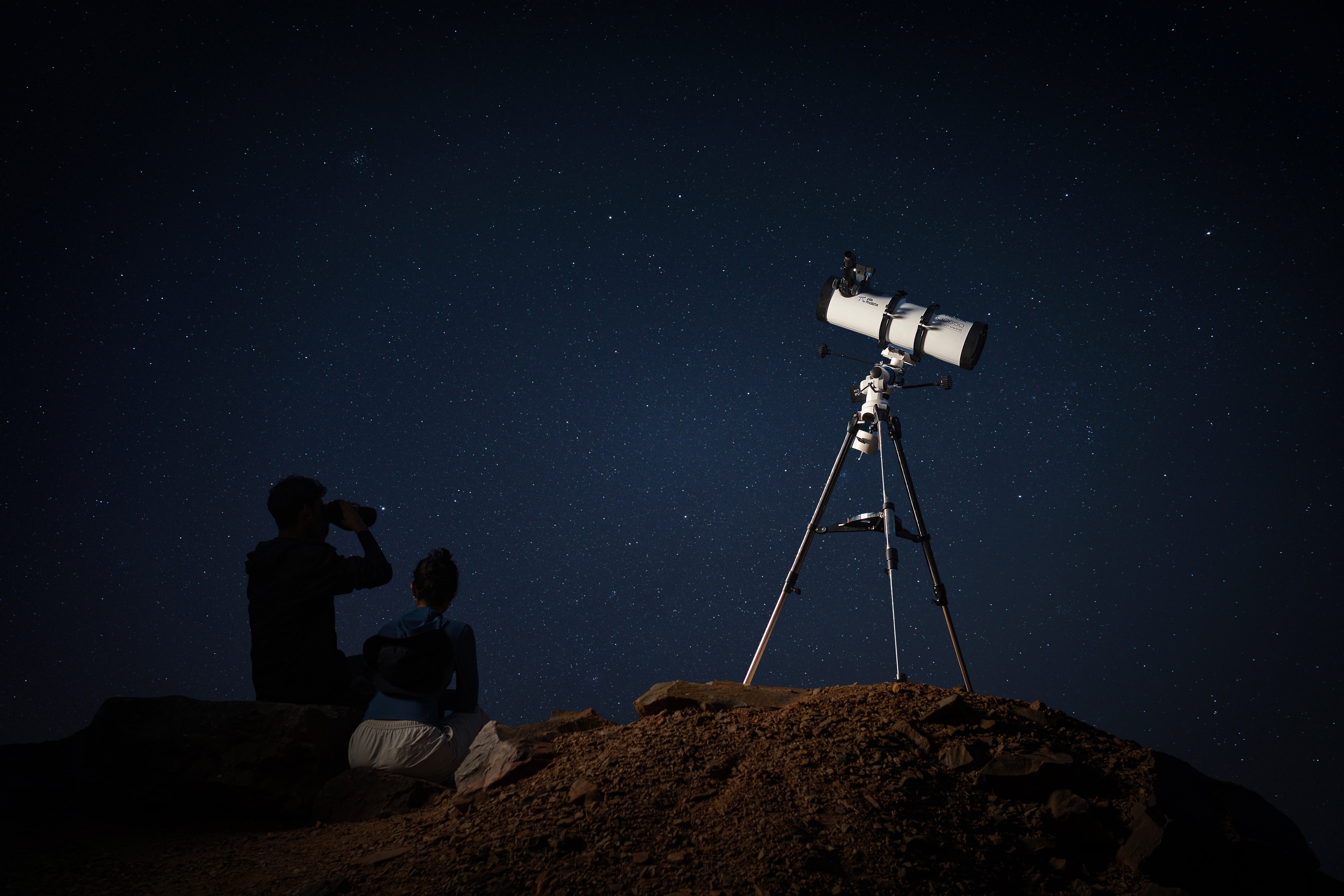 Helix Reflector Telescope with Motor Drive