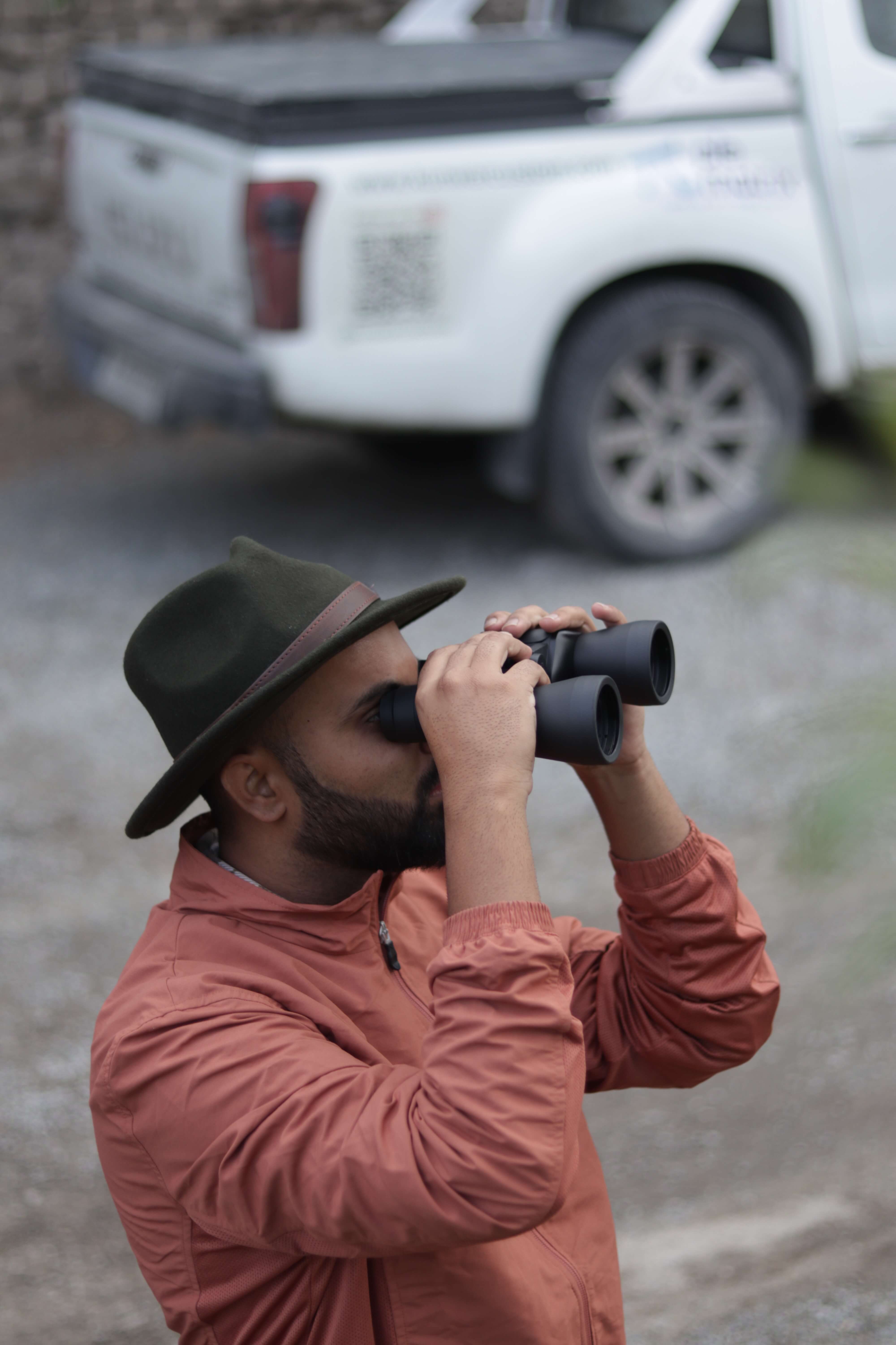 Men with Pie Matrix Binoculars