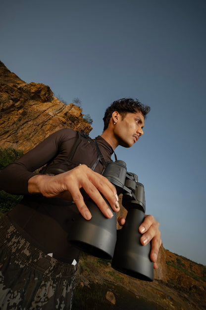 Falcon F15 (15×70) Binocular - Binoculars - Pie Matrix